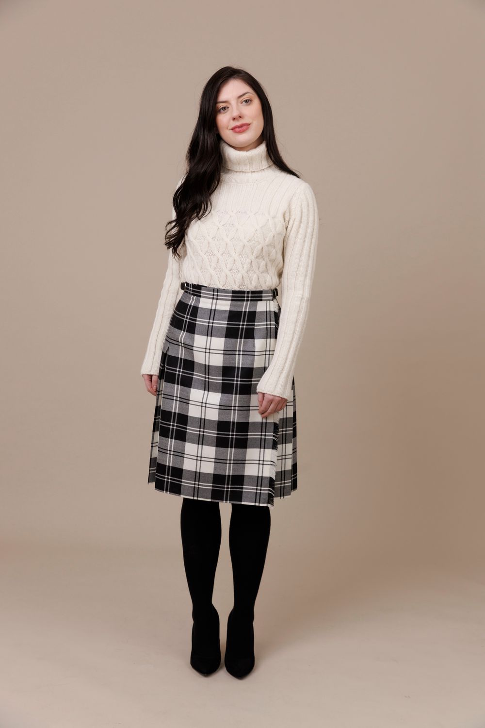 Black & White Erskine 100% Worsted Wool Midi Kilt