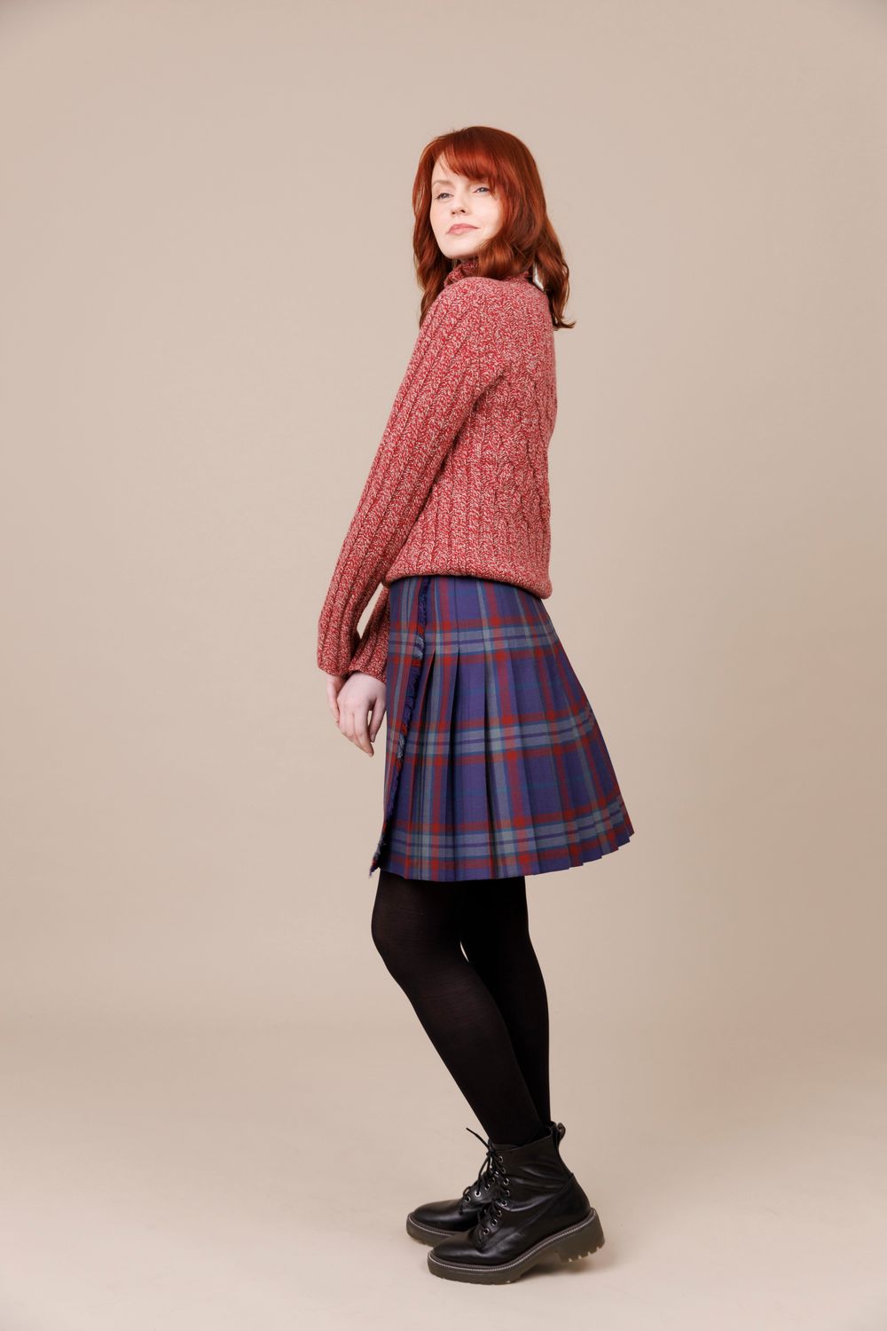 Claragh Loop 100% Worsted Wool Short Kilt